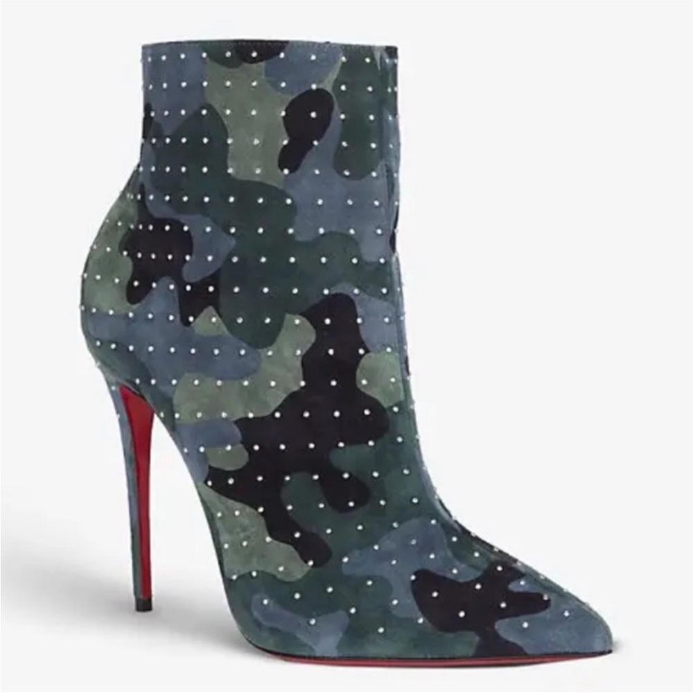 Christian Louboutin So Kate booty plume Camou Crystal accent RETAIL
1,310